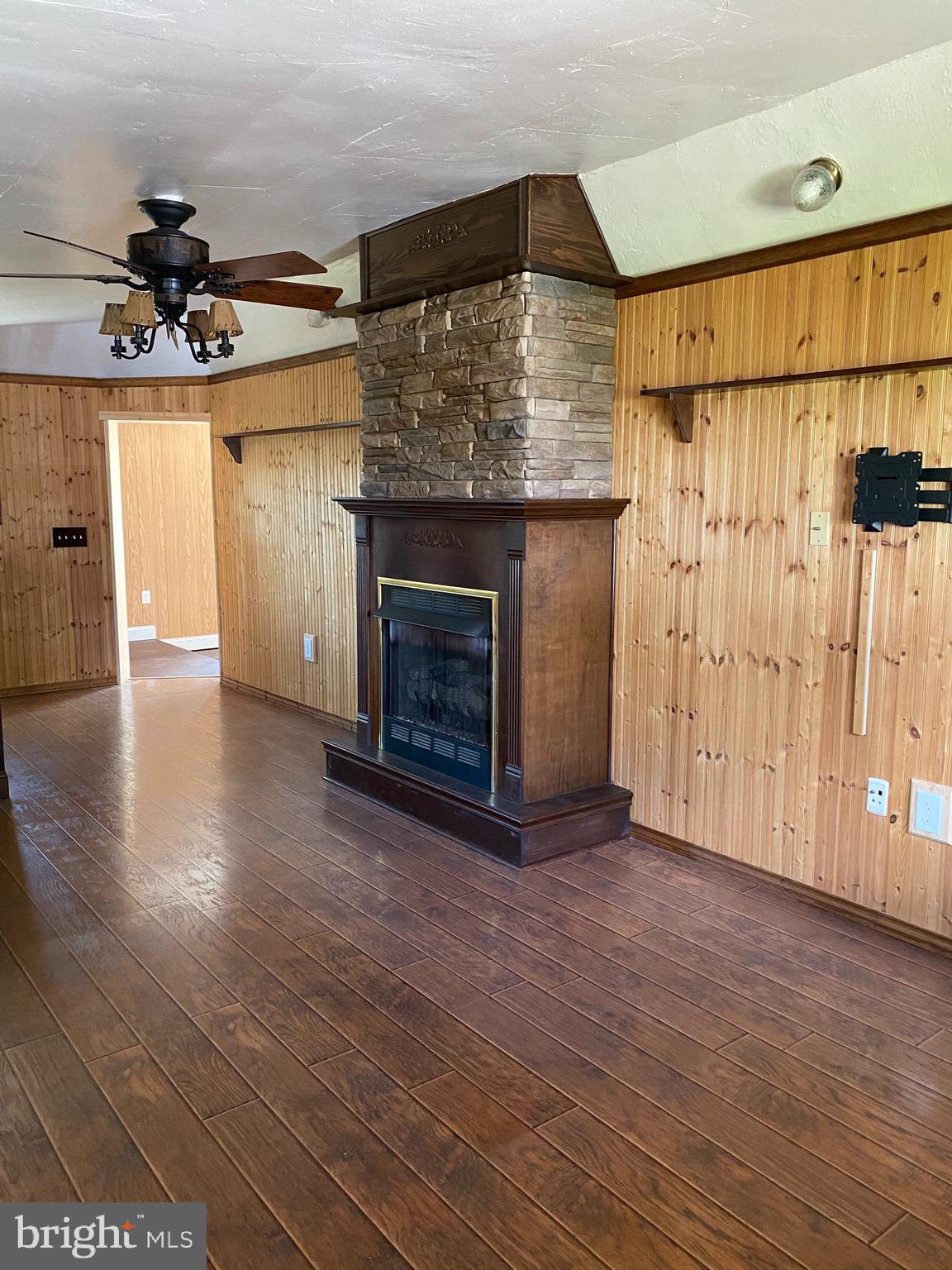 9324 Treaty Road Philadelphia, PA 19114 - Photo 31 of 31 Gallery Image 31