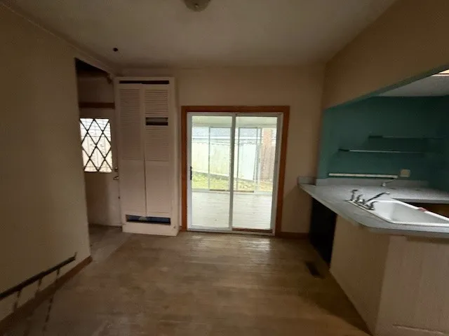 $169,900 | 17 Wilson Avenue, Woonsocket, RI 02895