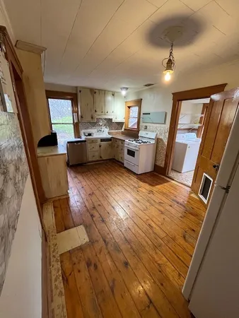 $2,000 | 509 North 4th Street, Niles, MI 49120