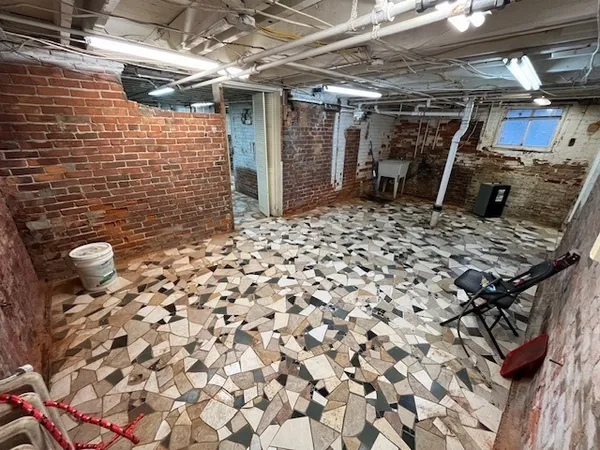 $2,000 | 509 North 4th Street, Niles, MI 49120