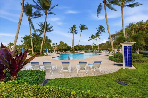 $845,000 | 7646 Red River Road, West Palm Beach, FL 33411