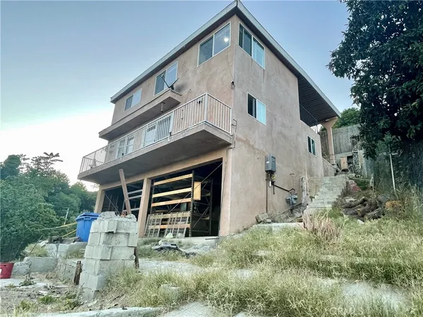 $650,000 | 1182 North Bonnie Beach Place, Los Angeles, CA 90063