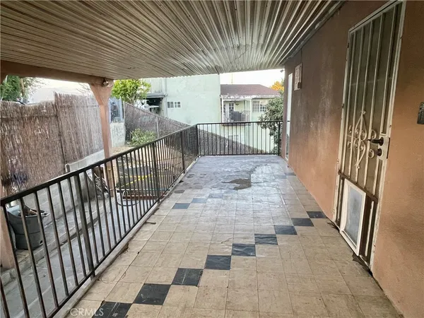 $650,000 | 1182 North Bonnie Beach Place, Los Angeles, CA 90063