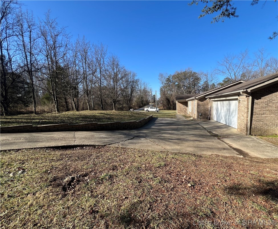 1770 West Craig Road Scottsburg, IN 47170 - Photo 11 of 16