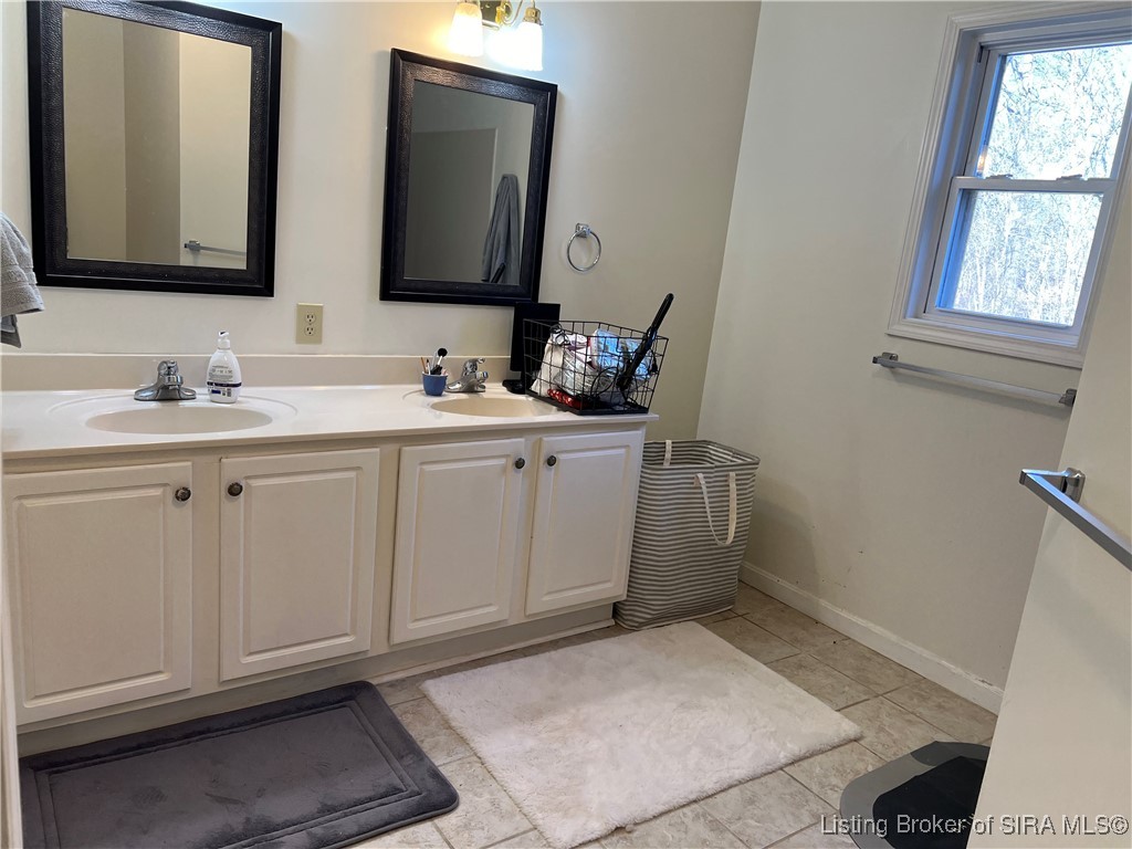 1770 West Craig Road Scottsburg, IN 47170 - Photo 8 of 16