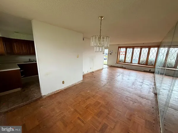 $349,900 | 9610 Dedaker Street, Philadelphia, PA 19115