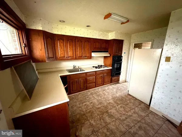 $349,900 | 9610 Dedaker Street, Philadelphia, PA 19115