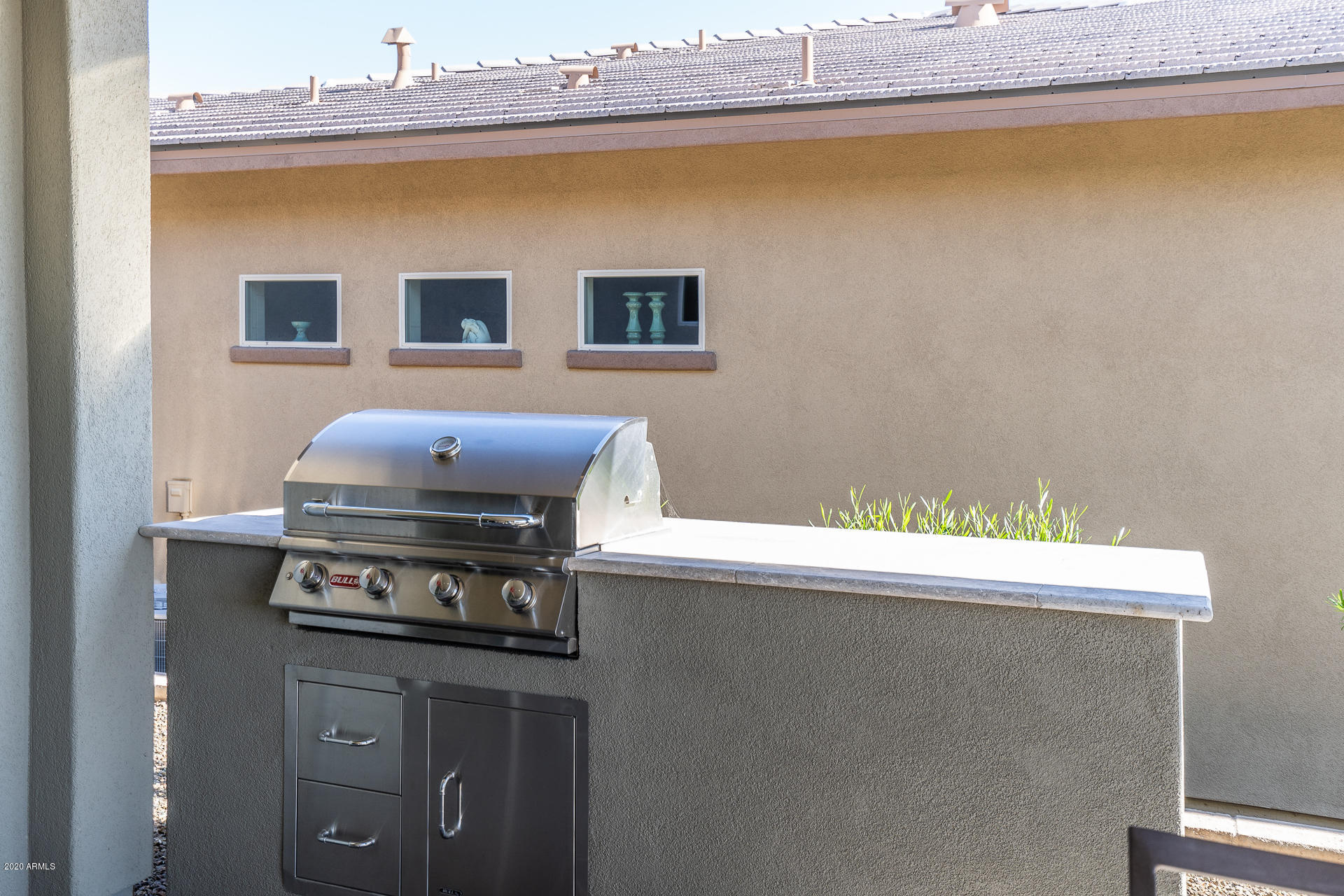 17817 East Woolsey Way Rio Verde, AZ 85263 - Photo 24 of 56 24) BUILT IN GRILL