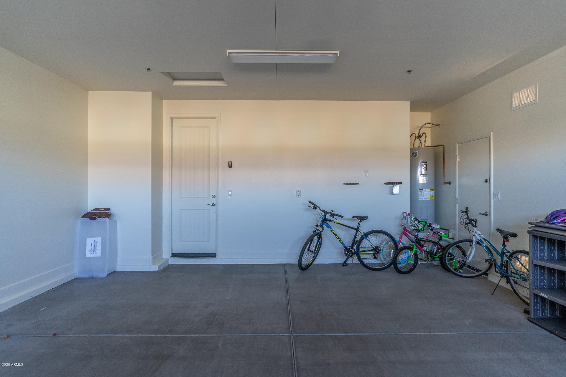 17817 East Woolsey Way Rio Verde, AZ 85263 - Photo 30 of 56 30) 2C GARAGE