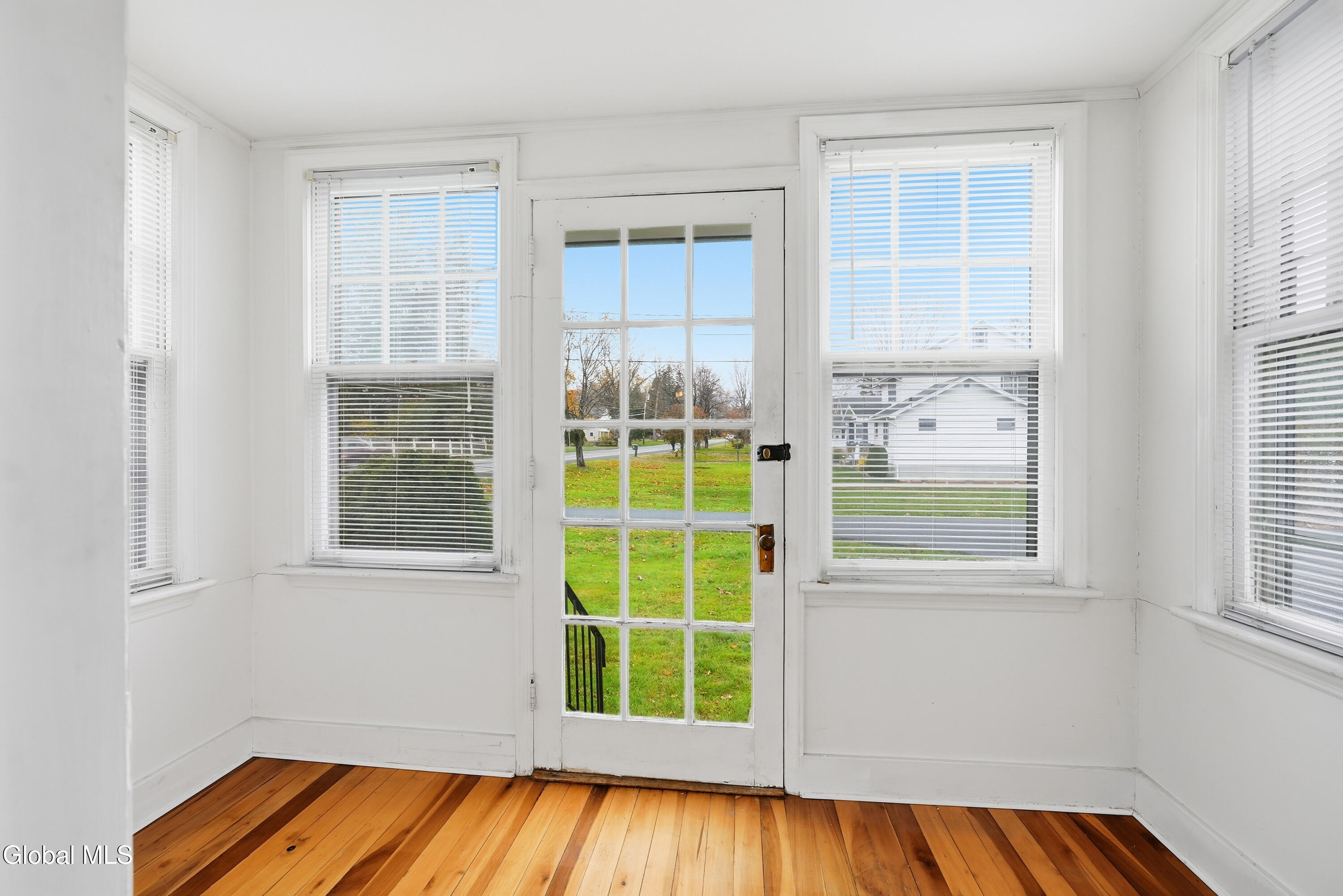 343 Watervliet Shaker Road Colonie, NY 12189 - Photo 12 of 33 12