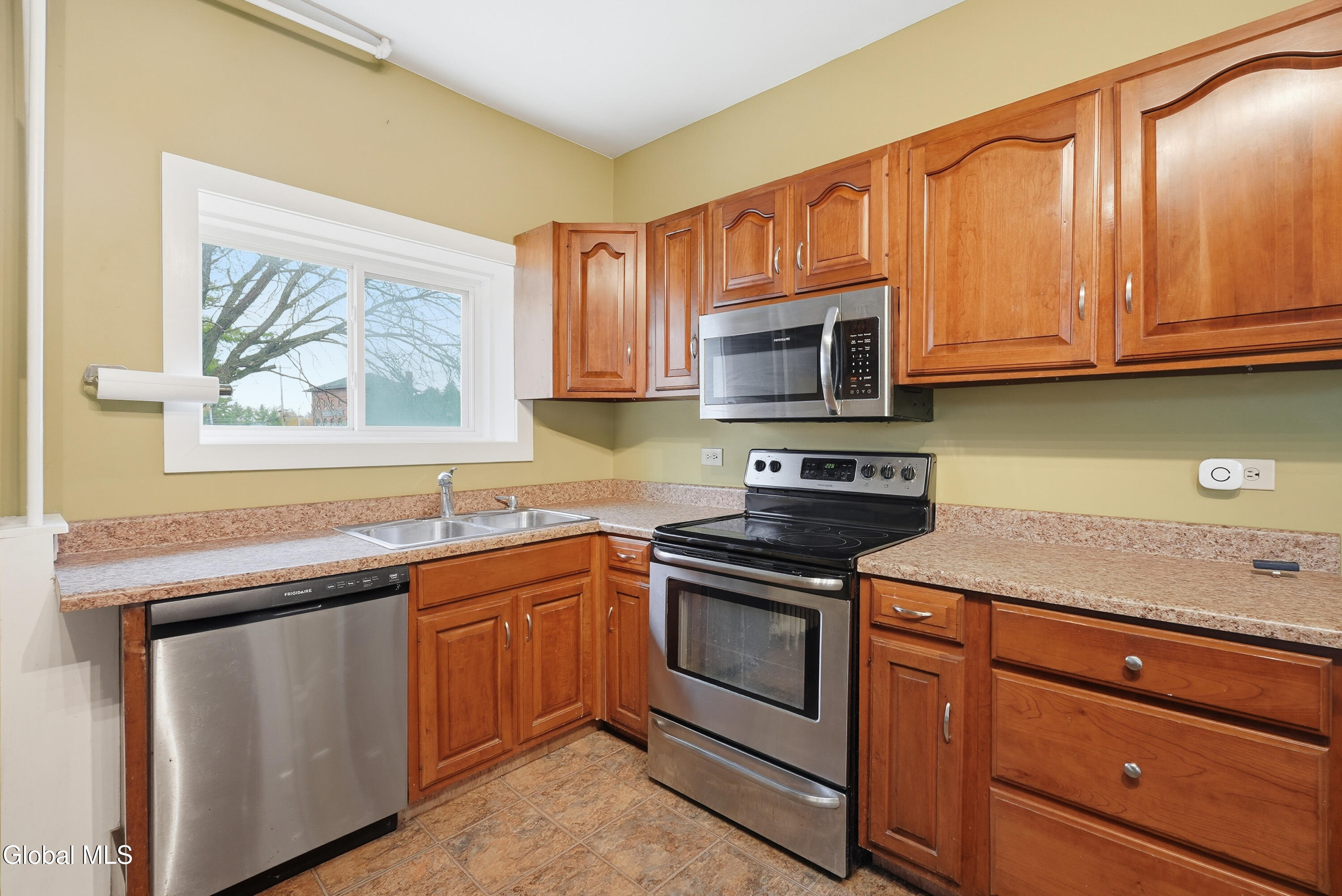 343 Watervliet Shaker Road Colonie, NY 12189 - Photo 18 of 33 18