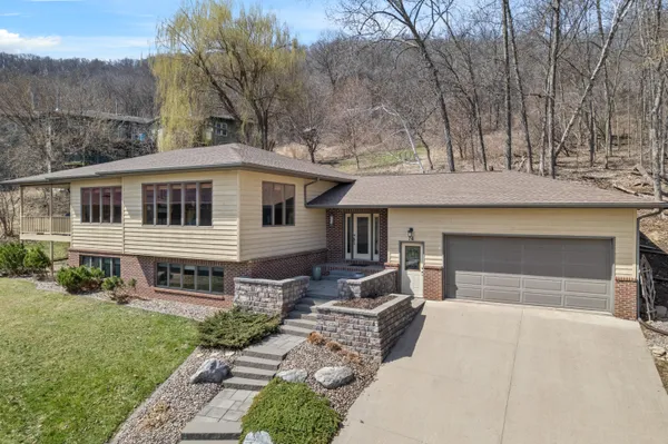 $549,900 | 76 Rodeo Drive, Winona, MN 55987