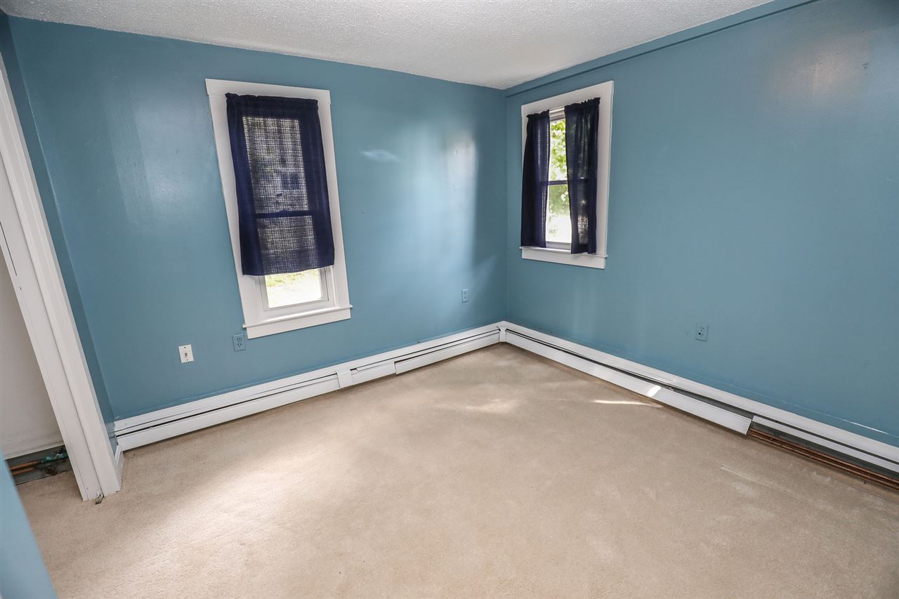 562 South Main Street Manchester, NH 03102 - Photo 16 of 24 Gallery Image 16