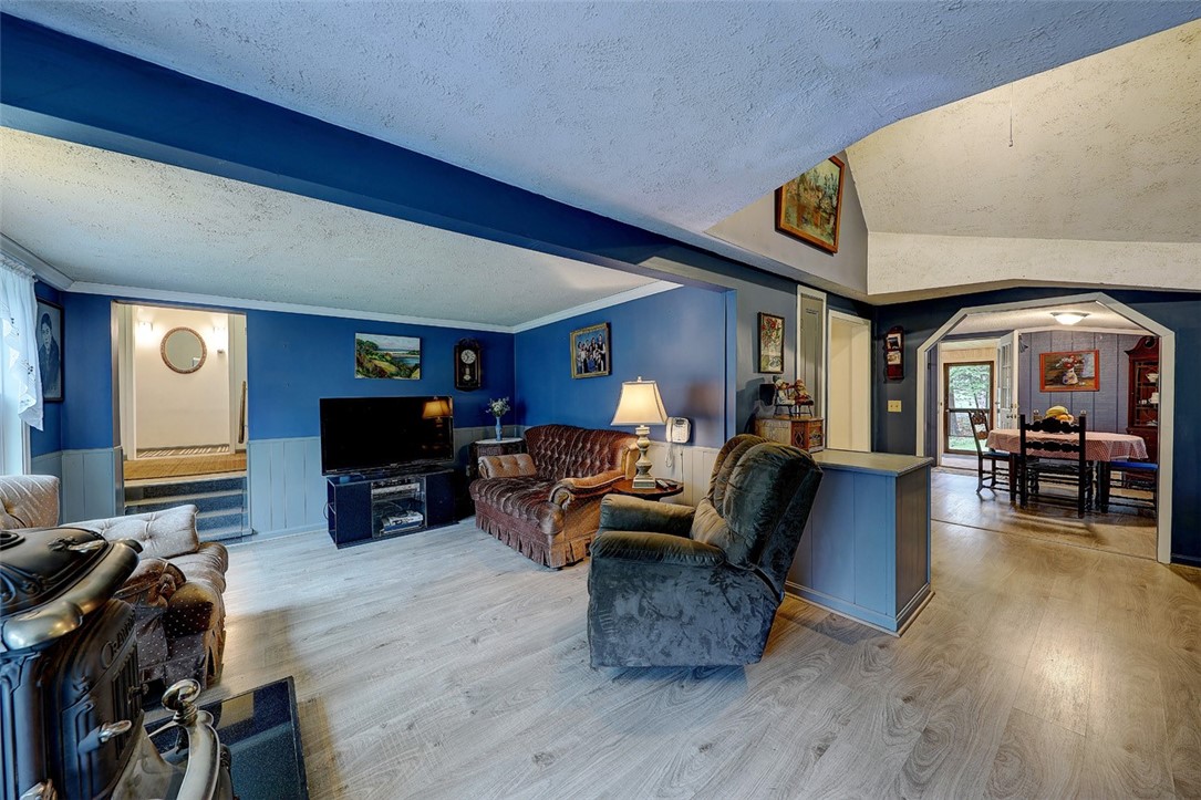 6 Little Pond County Road Cumberland, RI 02864 - Photo 15 of 50