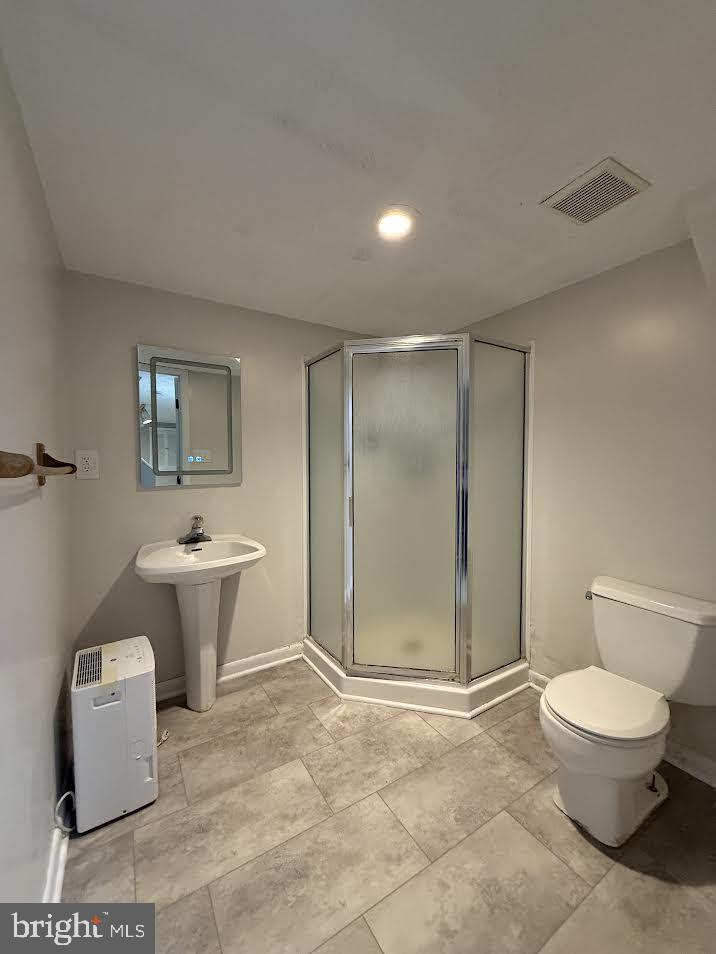 14931 Windmill Terrace Silver Spring, MD 20905 - Photo 17 of 27