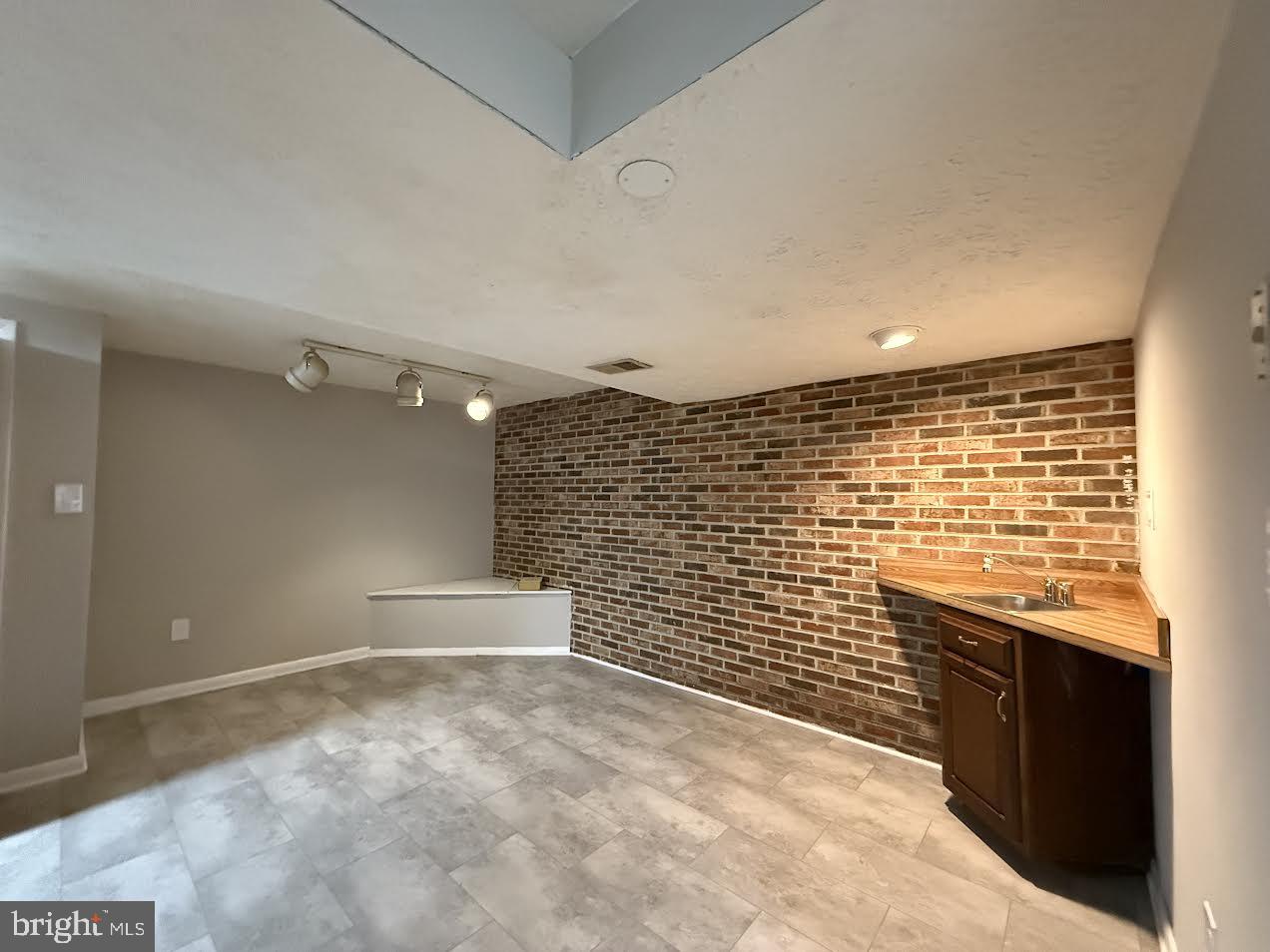 14931 Windmill Terrace Silver Spring, MD 20905 - Photo 18 of 27