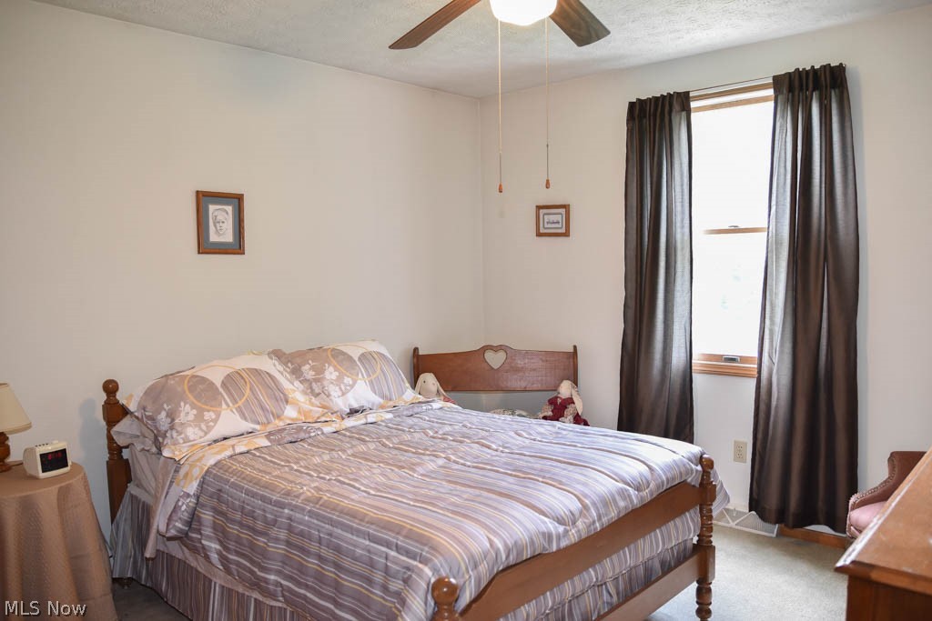 1175 Granada Road Northwest Dellroy, OH 44620 - Photo 15 of 28 Bedroom 2