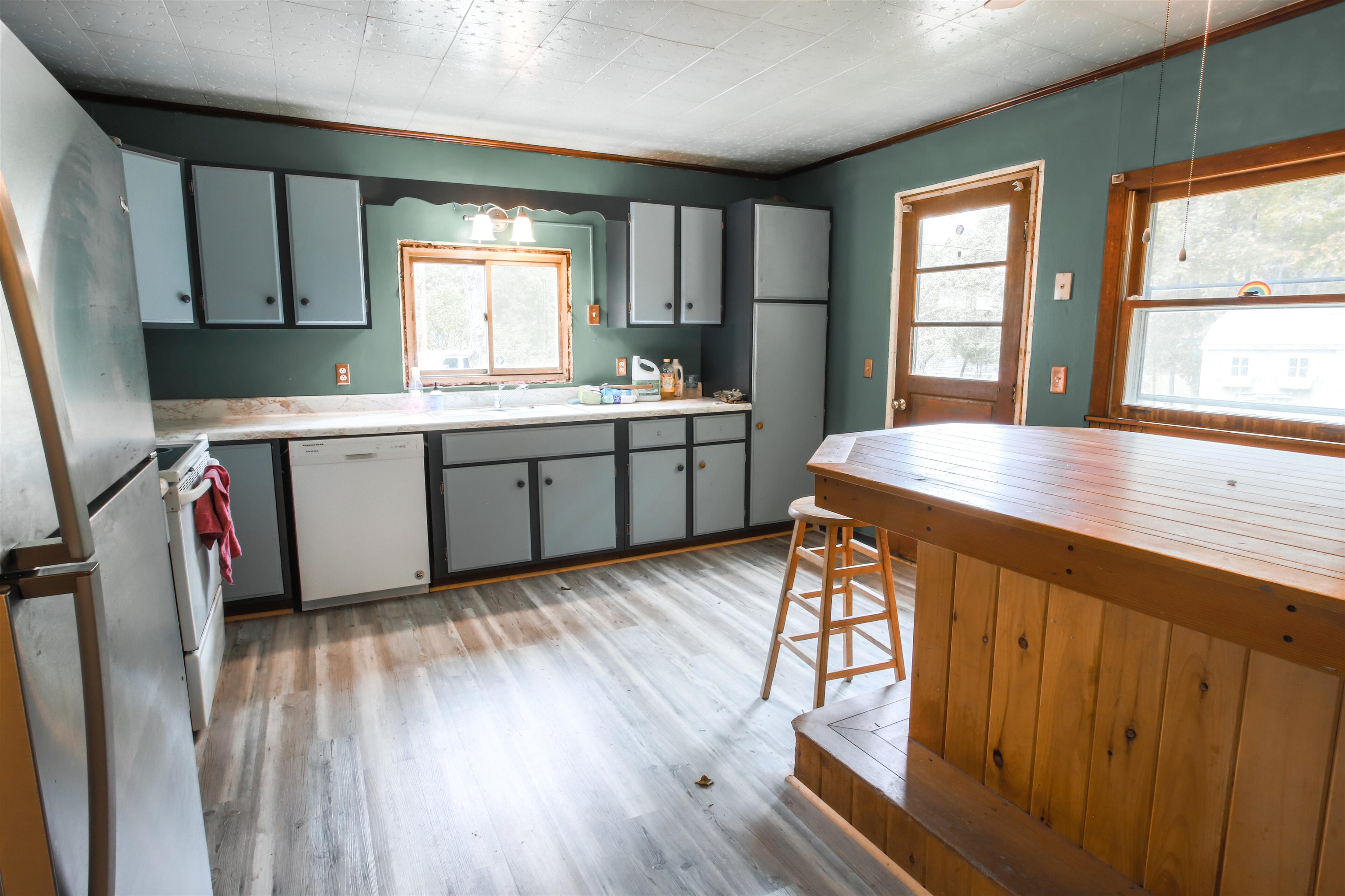 18 Luce Pierce Road Warren, VT 05674 - Photo 2 of 13
