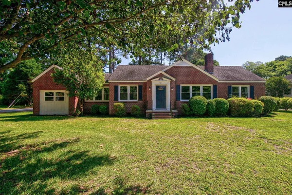 $250,000 | 318 West Church Street, Bishopville, SC 29010