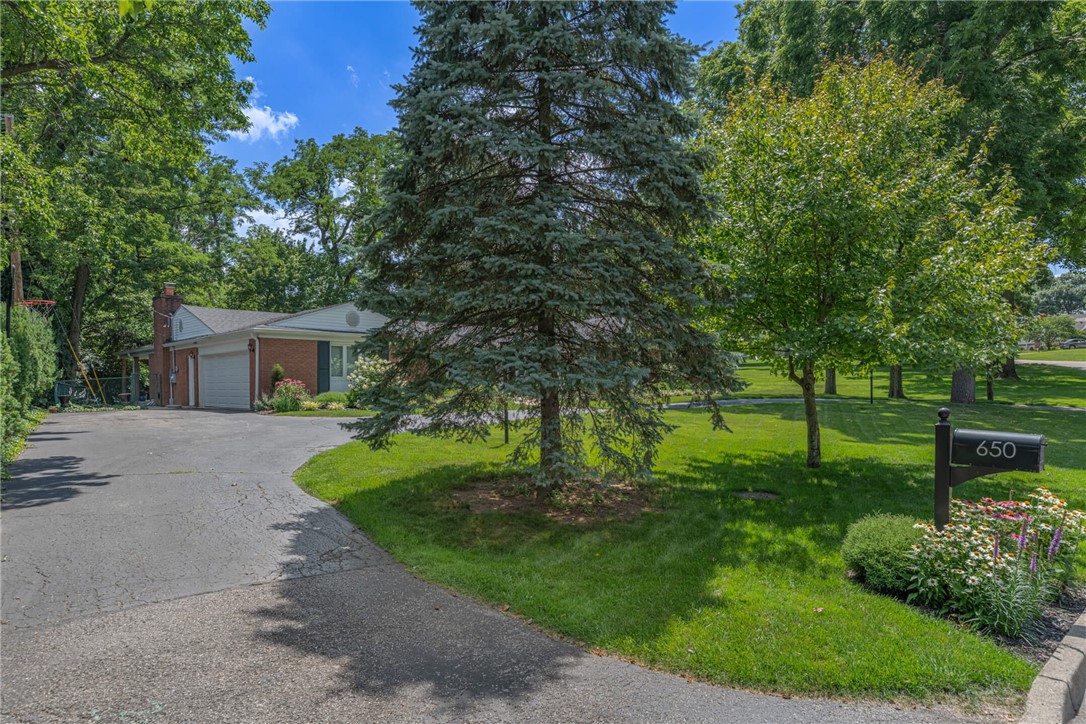 650 Winding Way Kettering, OH 45419 - Photo 42 of 45
