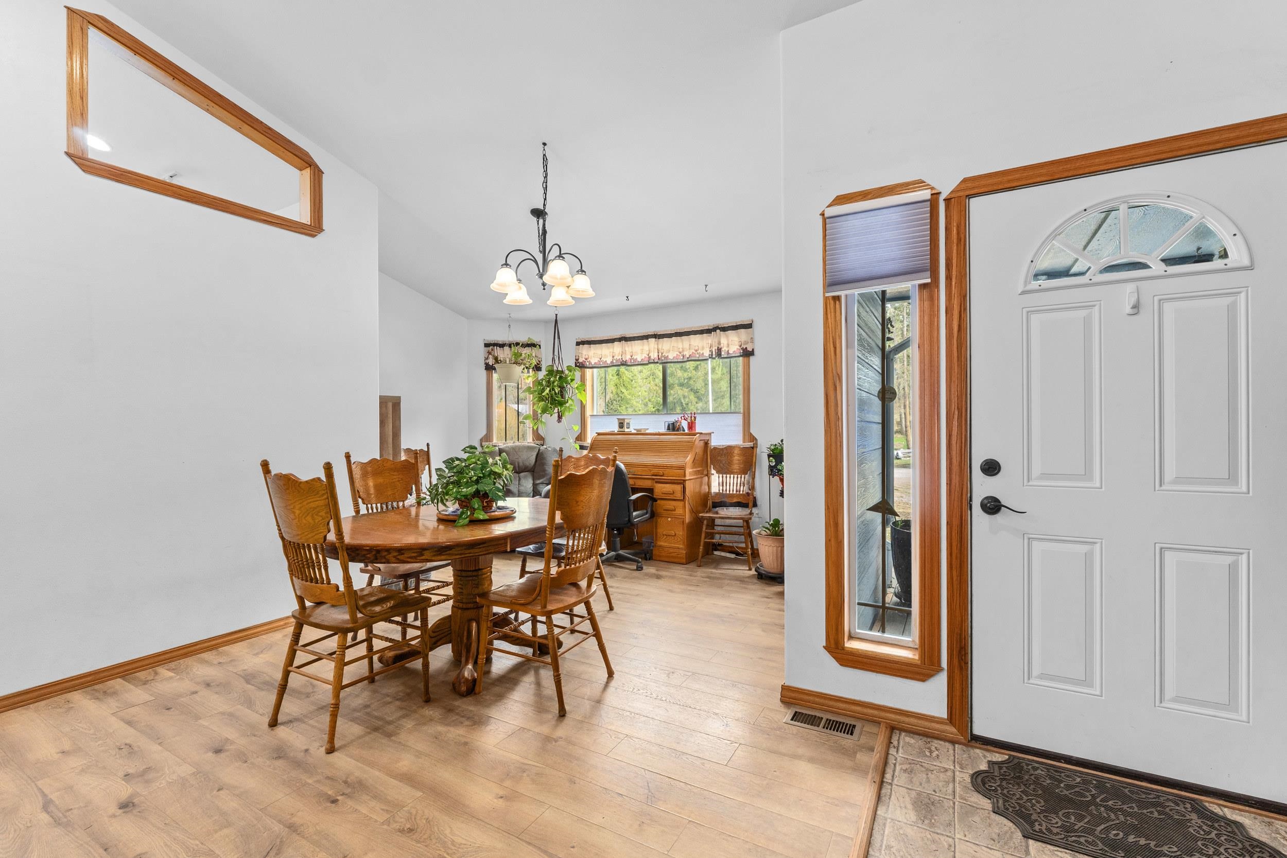 1527 Pingston Creek Road Kettle Falls, WA 99141 - Photo 11 of 49