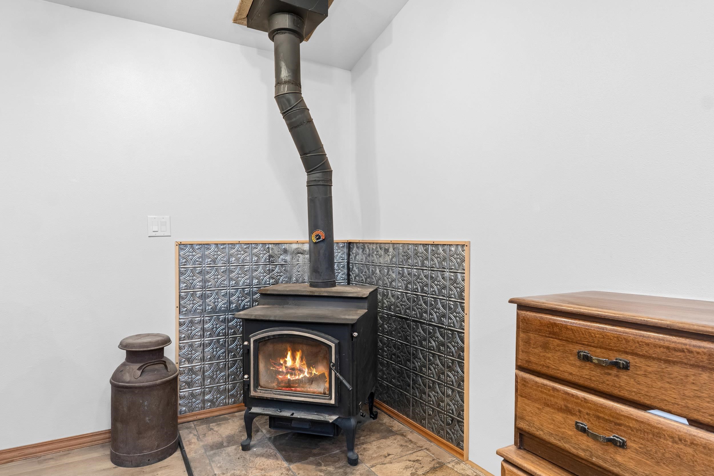 1527 Pingston Creek Road Kettle Falls, WA 99141 - Photo 20 of 49