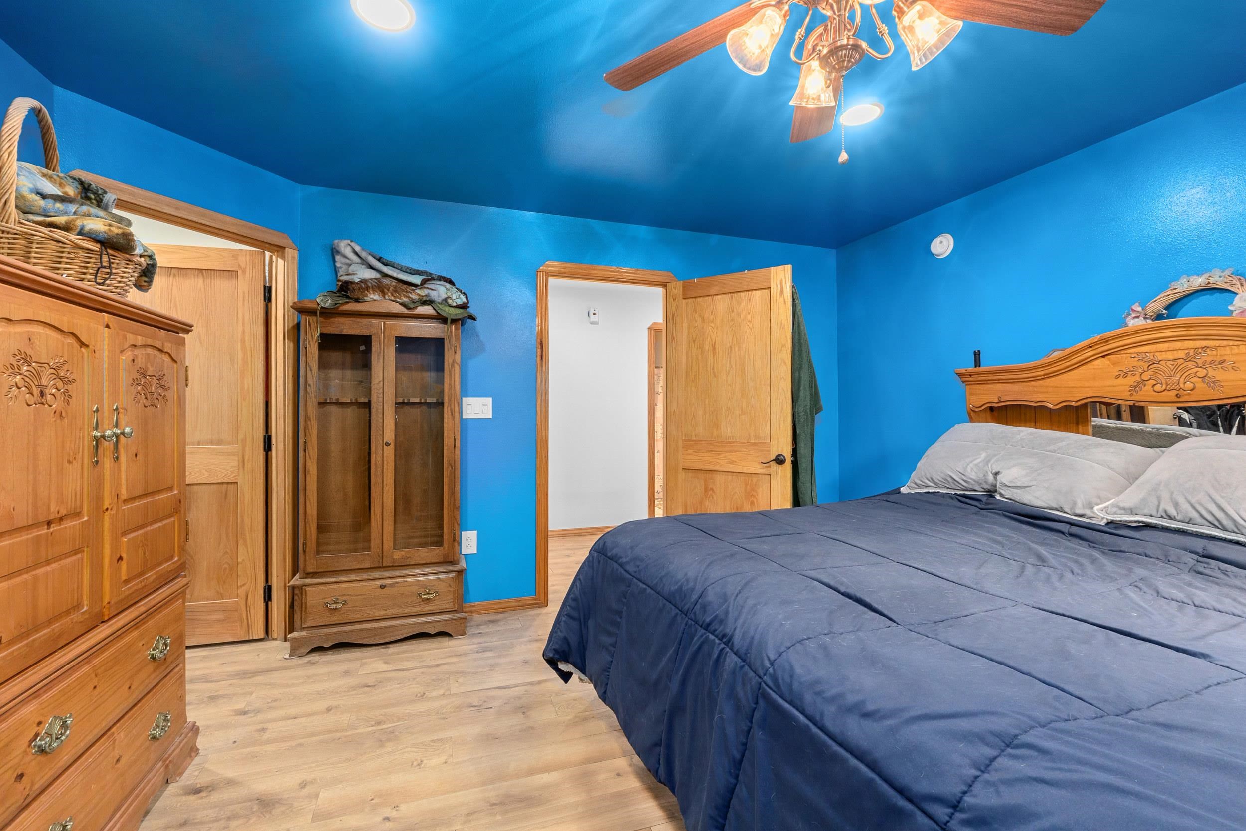 1527 Pingston Creek Road Kettle Falls, WA 99141 - Photo 26 of 49