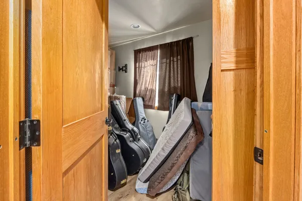 $575,000 | 1527 Pingston Creek Road, Kettle Falls, WA 99141