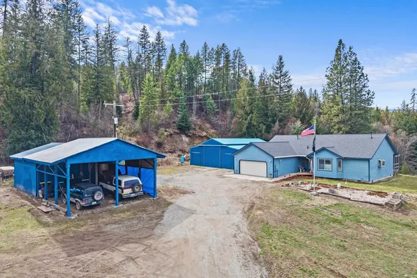 $575,000 | 1527 Pingston Creek Road, Kettle Falls, WA 99141