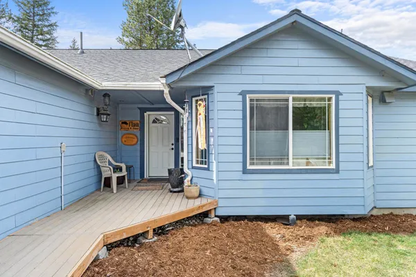 $575,000 | 1527 Pingston Creek Road, Kettle Falls, WA 99141