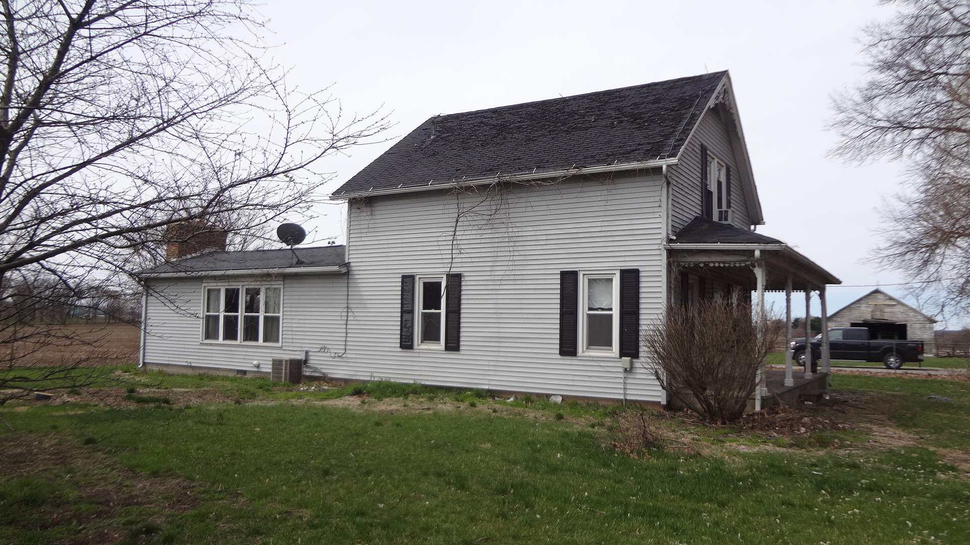 10907 12B Road Plymouth, IN 46563 - Photo 3 of 23