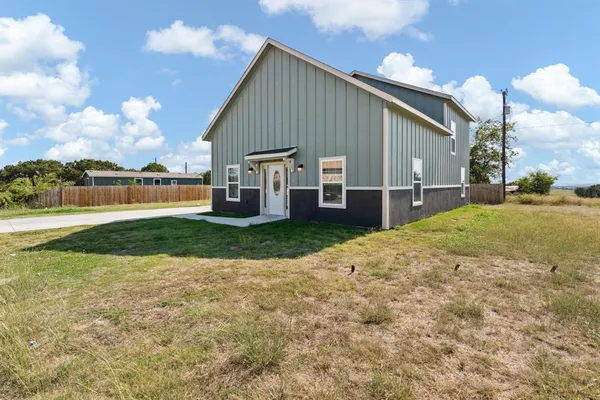 $275,000 | 4429 Peppertree Road, Granbury, TX 76048