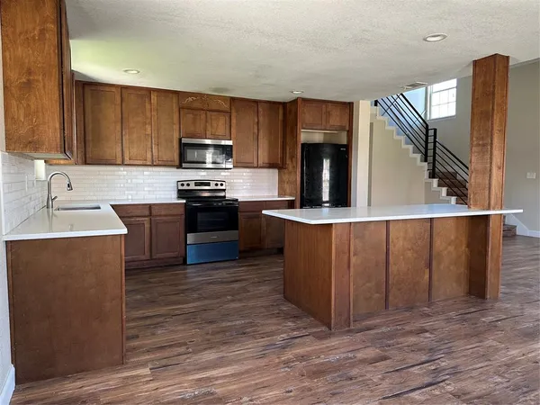 $275,000 | 4429 Peppertree Road, Granbury, TX 76048