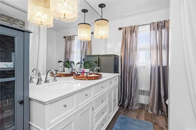 $839,000 | 135 Meshanticut Valley Parkway, Cranston, RI 02920