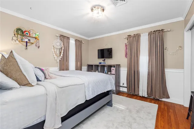 $839,000 | 135 Meshanticut Valley Parkway, Cranston, RI 02920