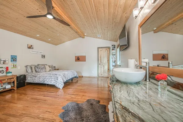 $1,490,000 | 39153 Granite Lane, Shaver Lake, CA 93664