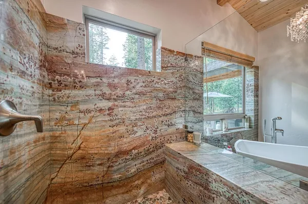 $1,490,000 | 39153 Granite Lane, Shaver Lake, CA 93664