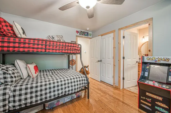 $1,490,000 | 39153 Granite Lane, Shaver Lake, CA 93664