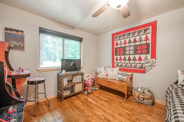 $1,490,000 | 39153 Granite Lane, Shaver Lake, CA 93664