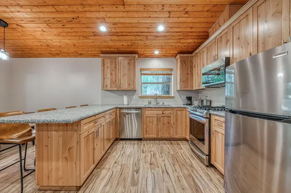 $1,490,000 | 39153 Granite Lane, Shaver Lake, CA 93664