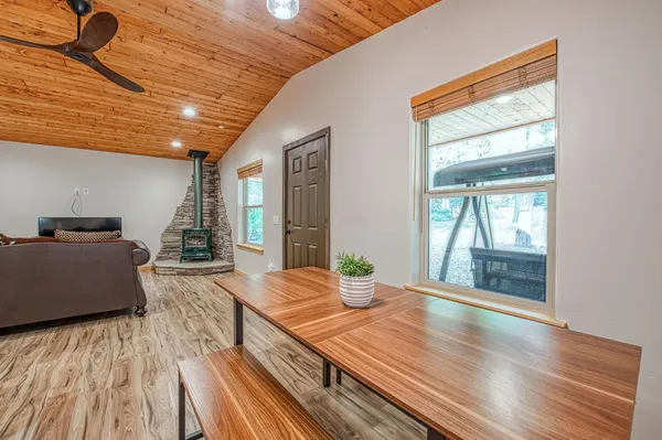 $1,490,000 | 39153 Granite Lane, Shaver Lake, CA 93664