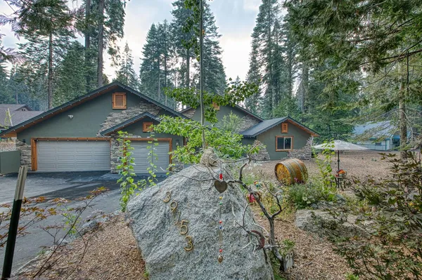 $1,490,000 | 39153 Granite Lane, Shaver Lake, CA 93664