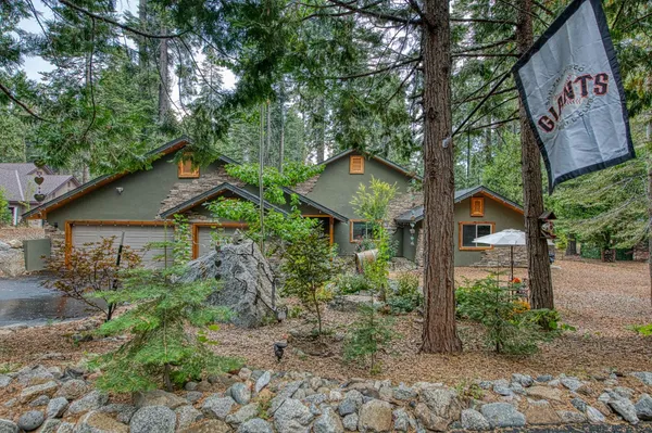 $1,490,000 | 39153 Granite Lane, Shaver Lake, CA 93664