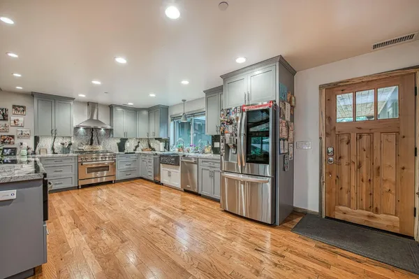 $1,490,000 | 39153 Granite Lane, Shaver Lake, CA 93664