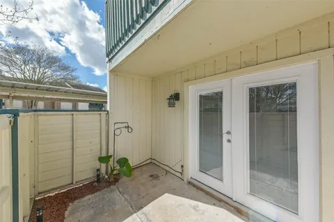 $118,900 | 250 El Dorado Boulevard, Unit 189, Webster, TX 77598