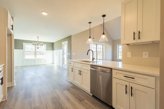 $409,900 | 58 Brooklyn Avenue, Manchester, TN 37355