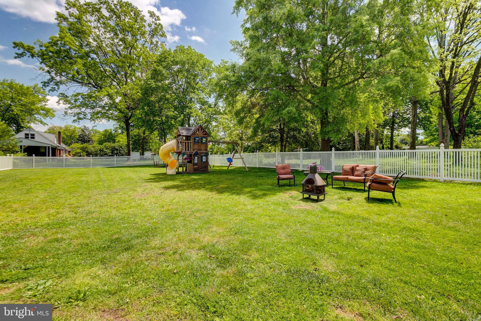 10417 Vincent Road White Marsh, MD 21162 - Photo 10 of 59 Gallery Image 10