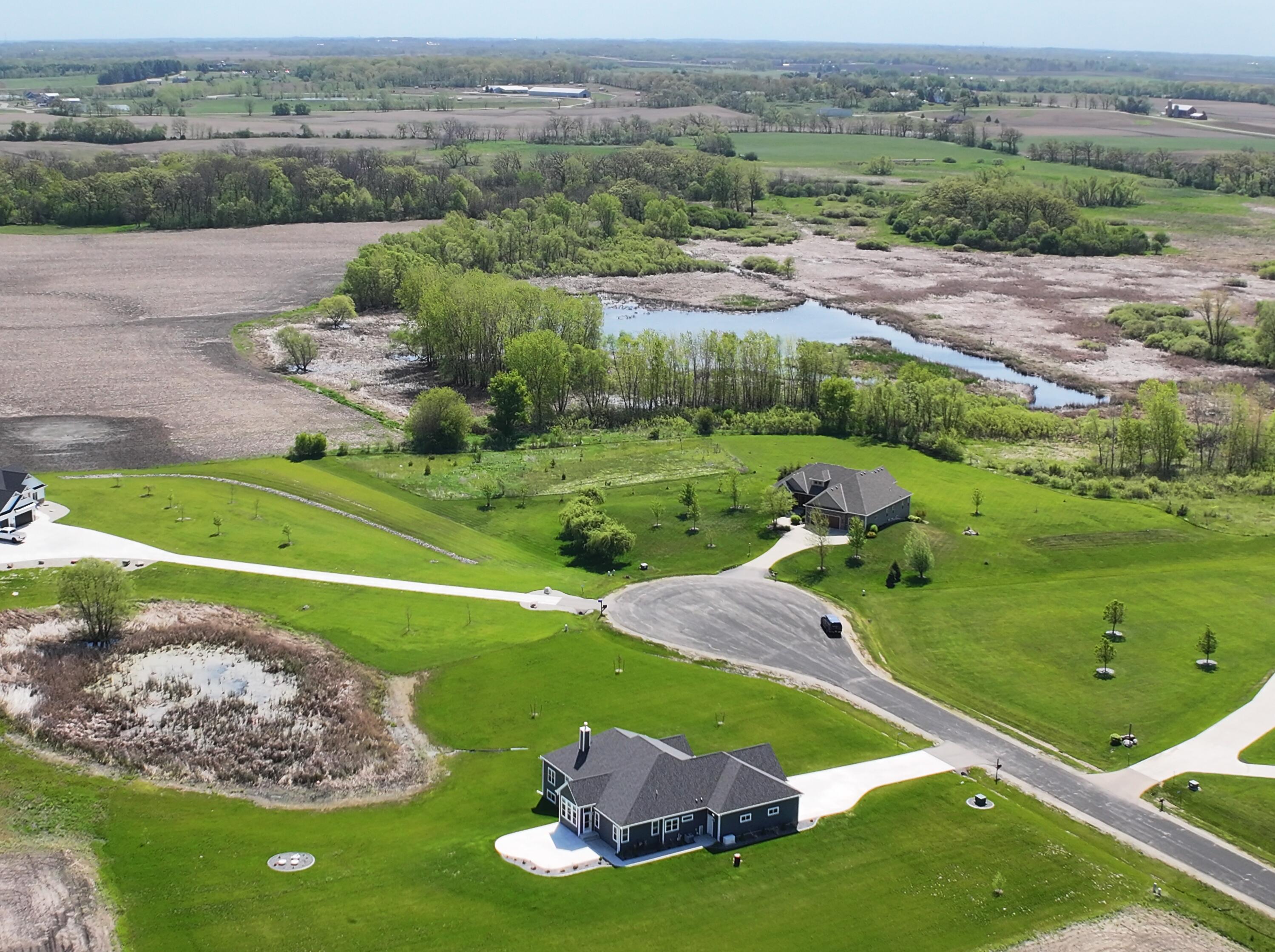 28516 Blue Crane Court Rochester, WI 53185 - Photo 44 of 60 DJI_20260515072451_0095_D