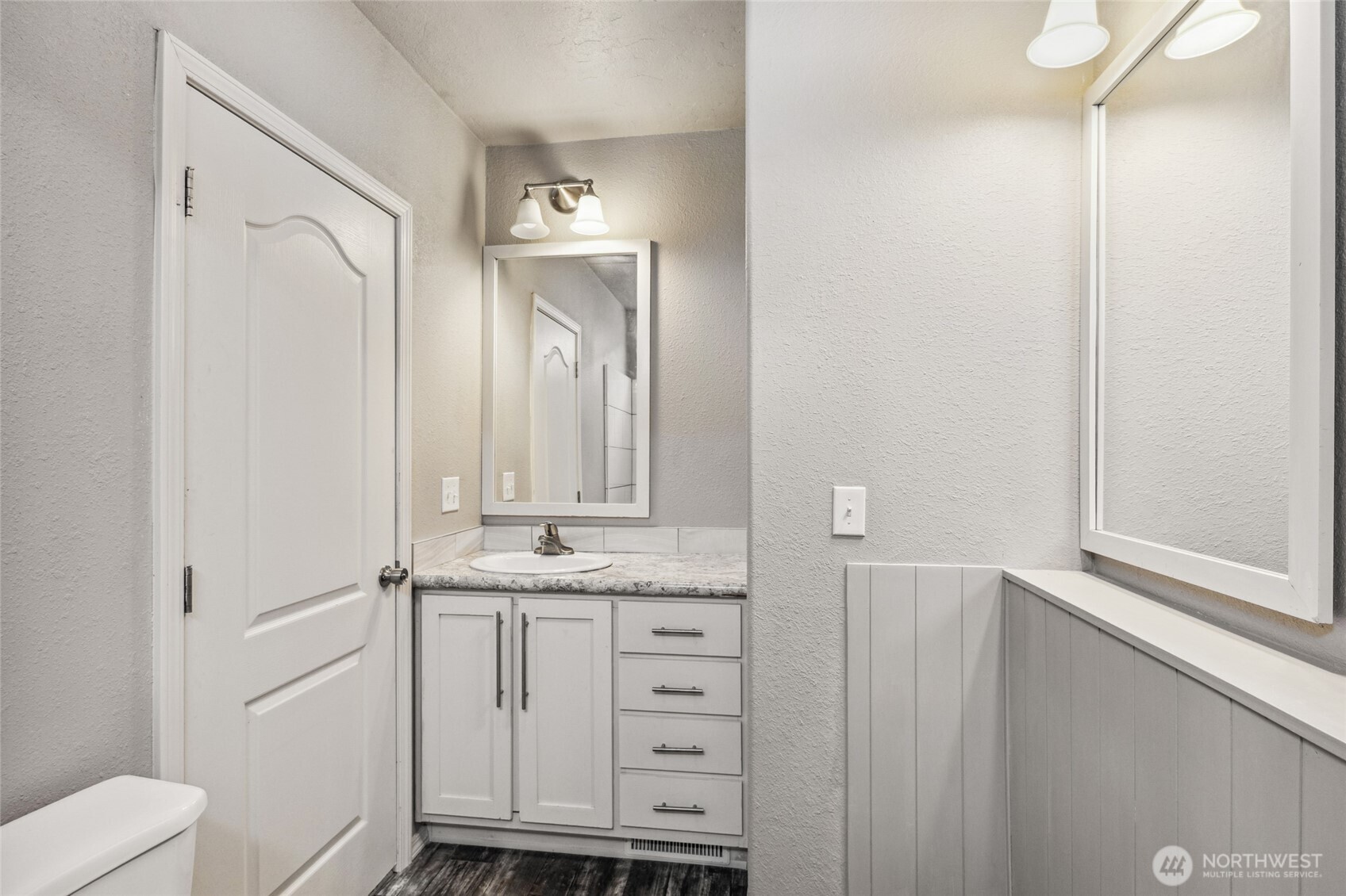 1701 Burr Avenue, Unit 67 Moses Lake, WA 98837 - Photo 15 of 33