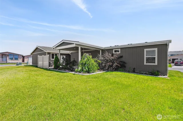 $242,500 | 1701 Burr Avenue, Unit 67, Moses Lake, WA 98837